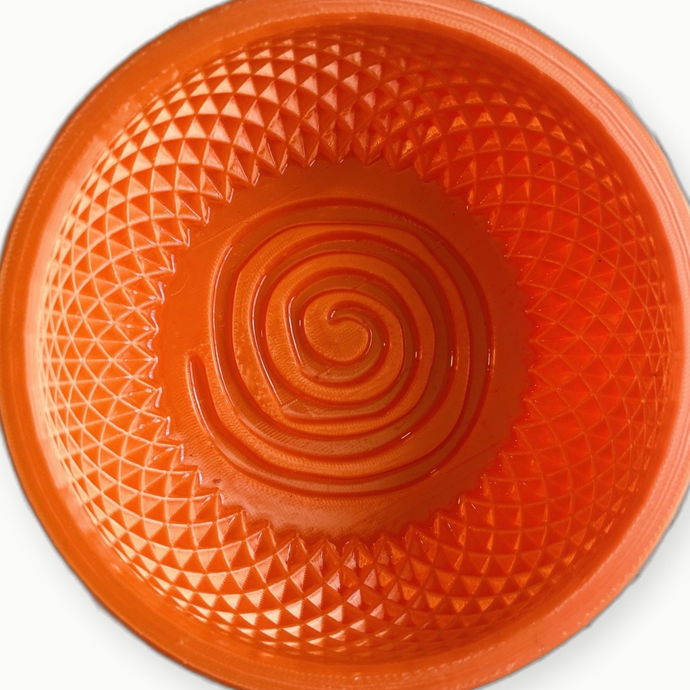 3D Baskı Turuncu Spiral Tıraş Kasesi